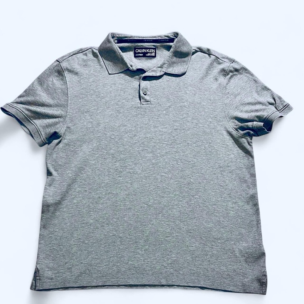 Calvin Klein “Liquid Cotton” Gray Polo Shirt (Large)